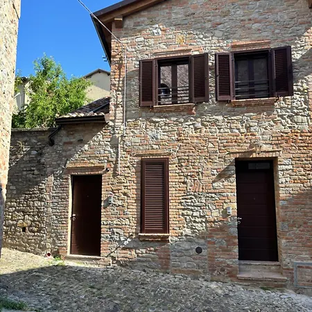 Casa Leonardo شقة CastellʼArquato