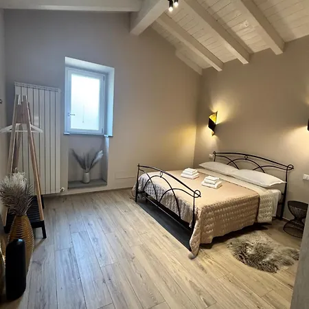 Casa Leonardo CastellʼArquato